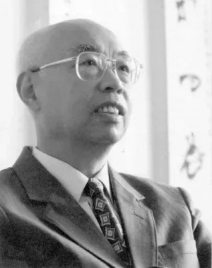 朱践耳先生是海内外颇具影响力的作曲家