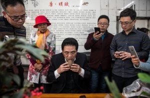 (2017年退休时)军衔二级(少将)