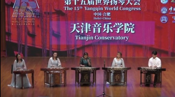 在新媒体时代下