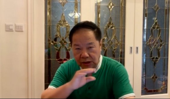 在新媒体时代下