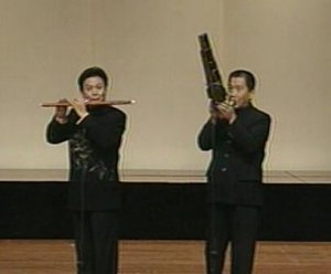 两者都保留在站内即可形成完整阅读路径