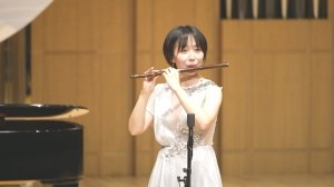 九岁学吹竹笛
