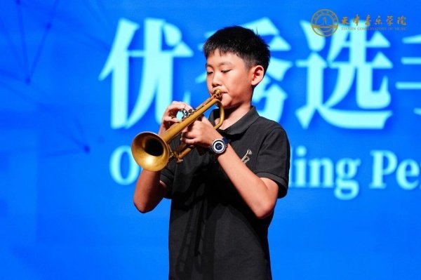 奏响美育华章